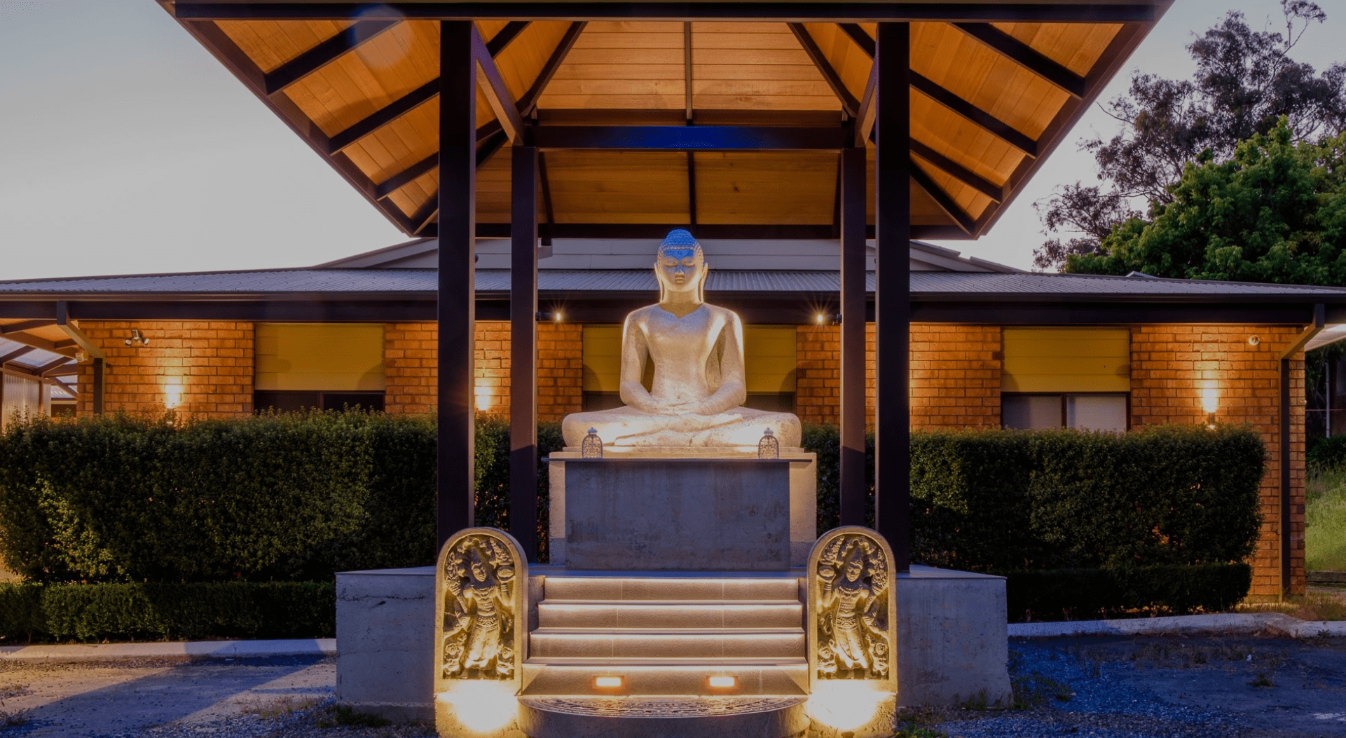 Adelaide Sri Lanka Buddhist Vihara ඇඩිලේඩ් ශ්_රී ලංකා බෞද්ධ විහාරය - elanka